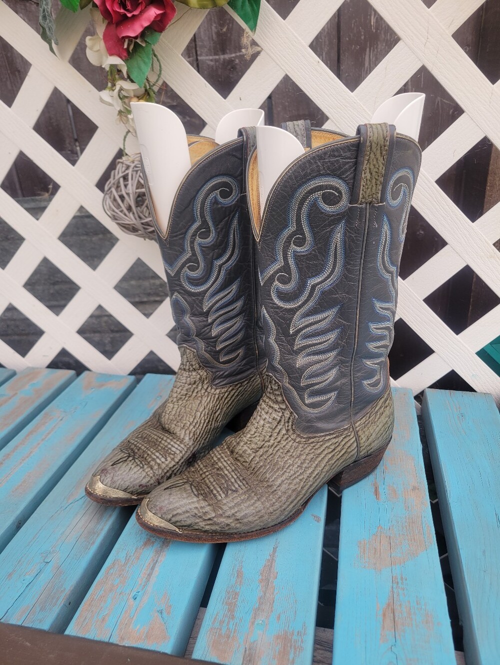 Vintage Hondo 9040 Men’s Grey Sharkskin Cowboy Boots Size 9 E Wide Western Metal